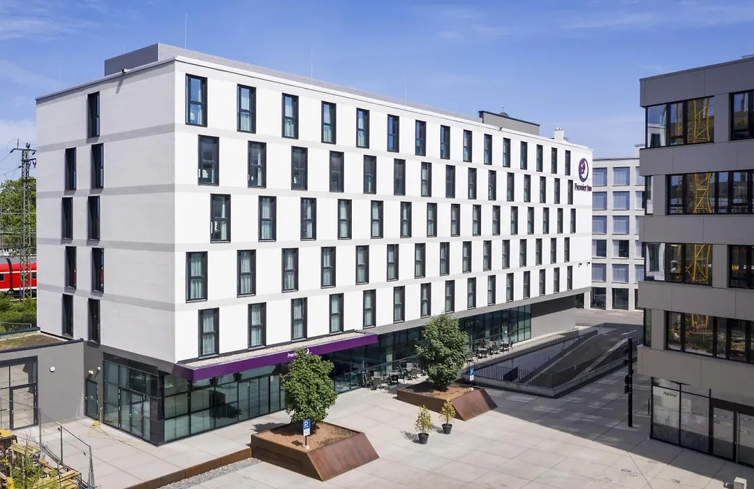 Premier Inn Freiburg City Sued-1